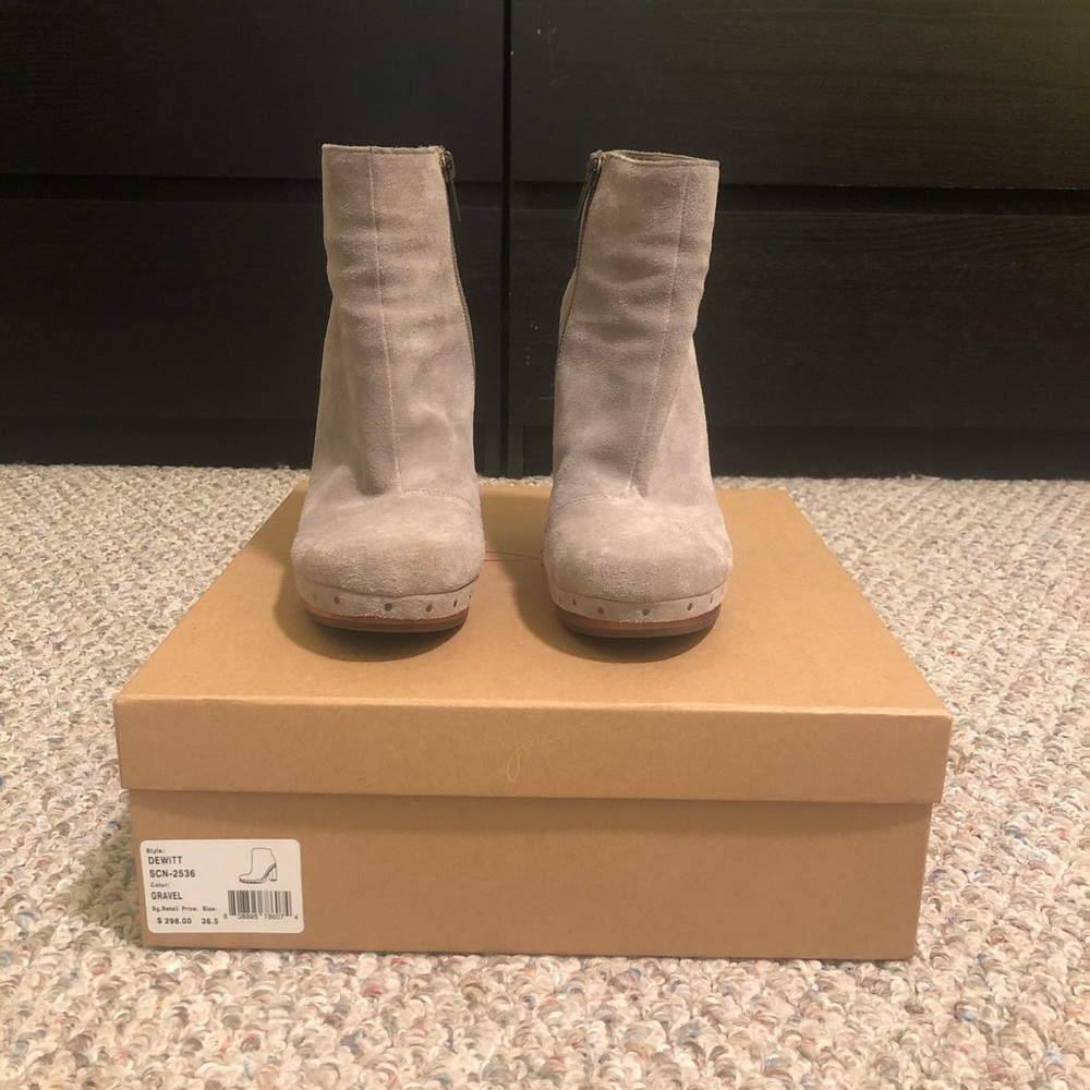 Joie- Dewitt Grey Suede Bootie